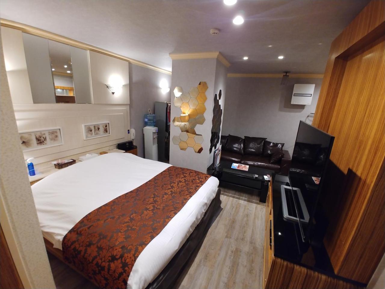 Hotel Allure (Adults Only) Нагоя Экстерьер фото