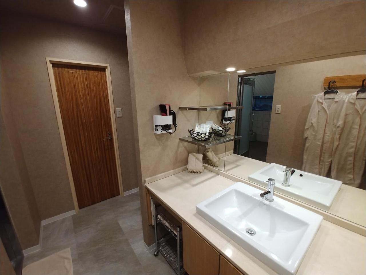 Hotel Allure (Adults Only) Нагоя Экстерьер фото