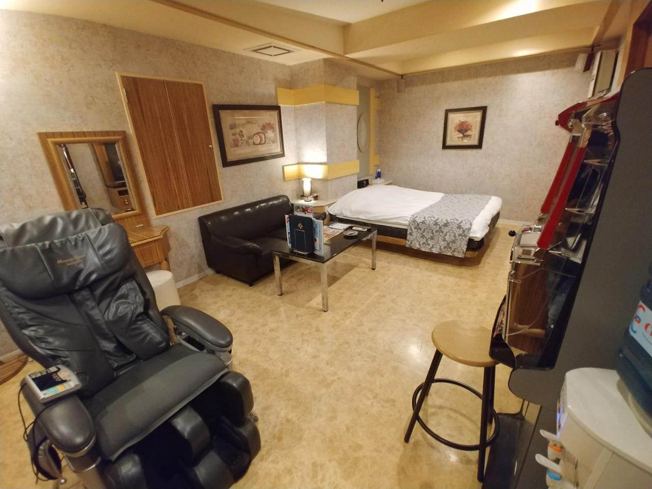 Hotel Allure (Adults Only) Нагоя Экстерьер фото