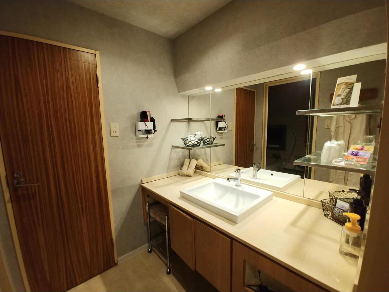 Hotel Allure (Adults Only) Нагоя Экстерьер фото