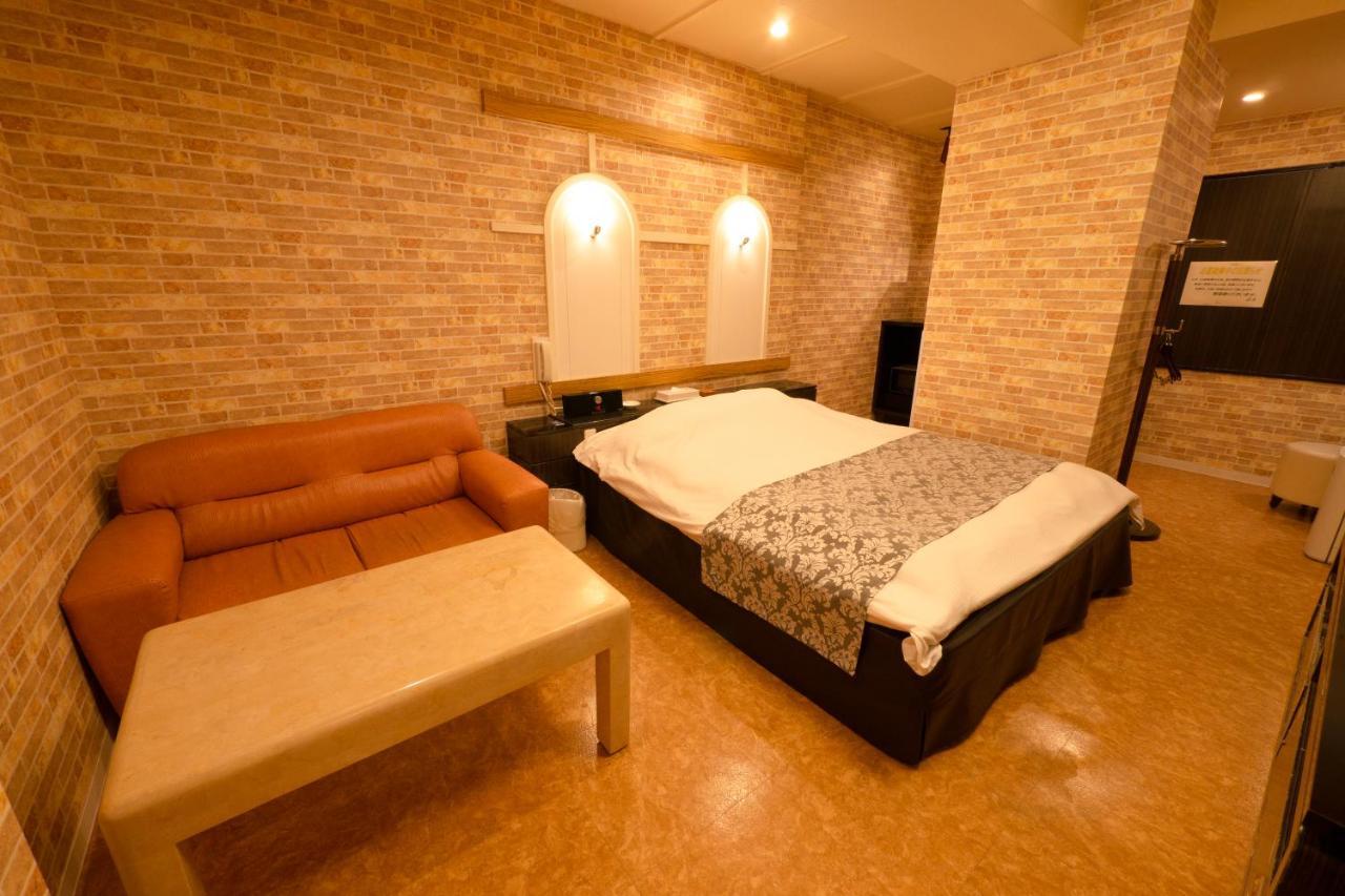 Hotel Allure (Adults Only) Нагоя Экстерьер фото