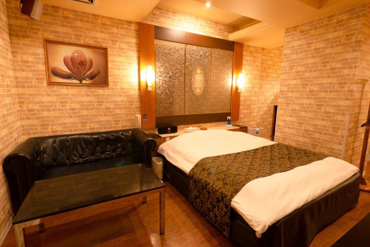 Hotel Allure (Adults Only) Нагоя Экстерьер фото